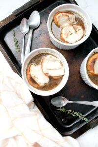 French Onion Soup This Savory Vegan (Cruelty-Free Valentine's Day)